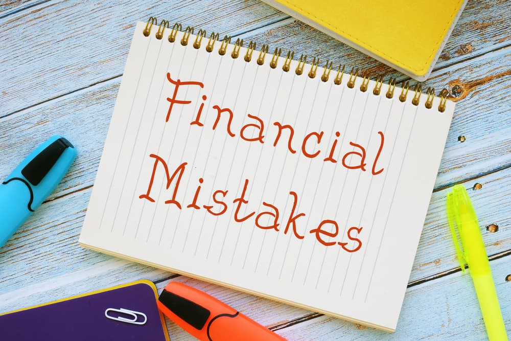 Financial Mistakes phrase on the page.